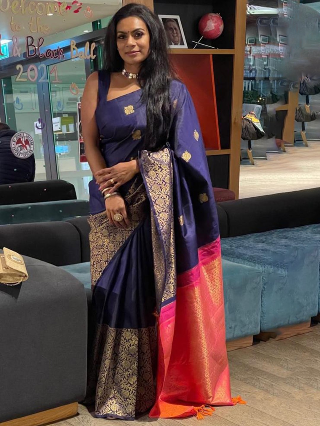 

Visit Wear Ethnic Motif Woven Design Kanjeevaram Saree, Blue