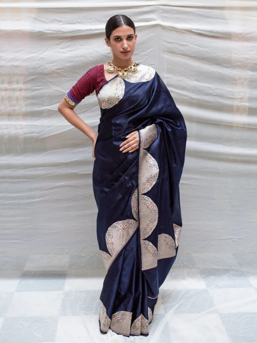 

Visit Wear Woven Design Zari Kanjeevaram Saree, Navy blue