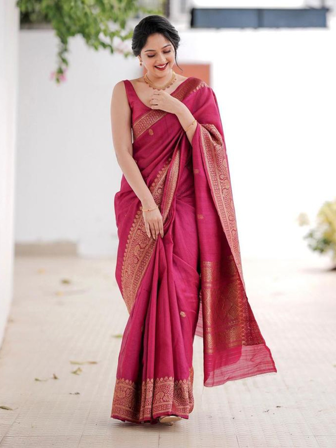 

Visit Wear Ethnic Motifs Woven Design Zari Kanjeevaram Saree, Pink