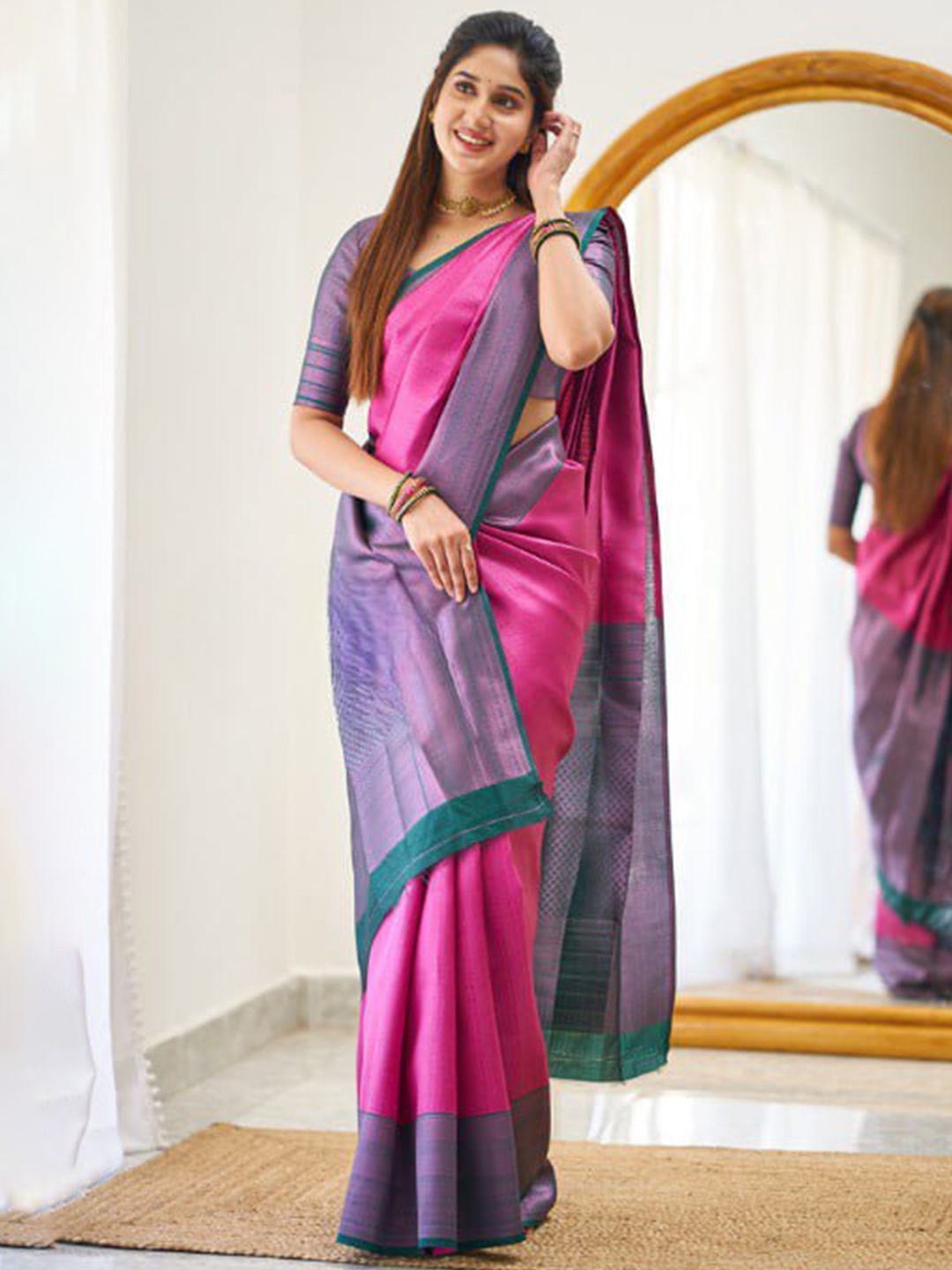 

Visit Wear Art Silk Banarasi Saree, Pink