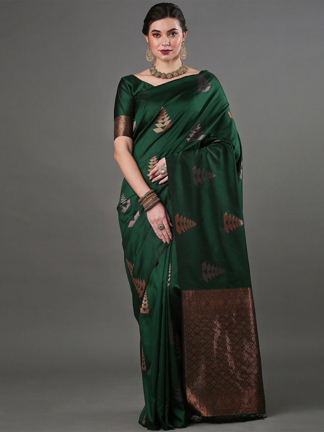 

Visit Wear Art Silk Banarasi Saree, Green