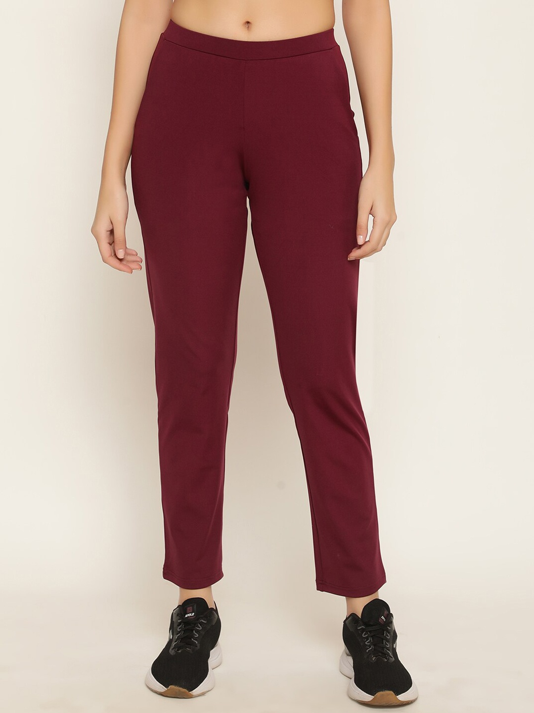 

STUDIOACTIV Women 4-Way Stretch Track Pant, Maroon