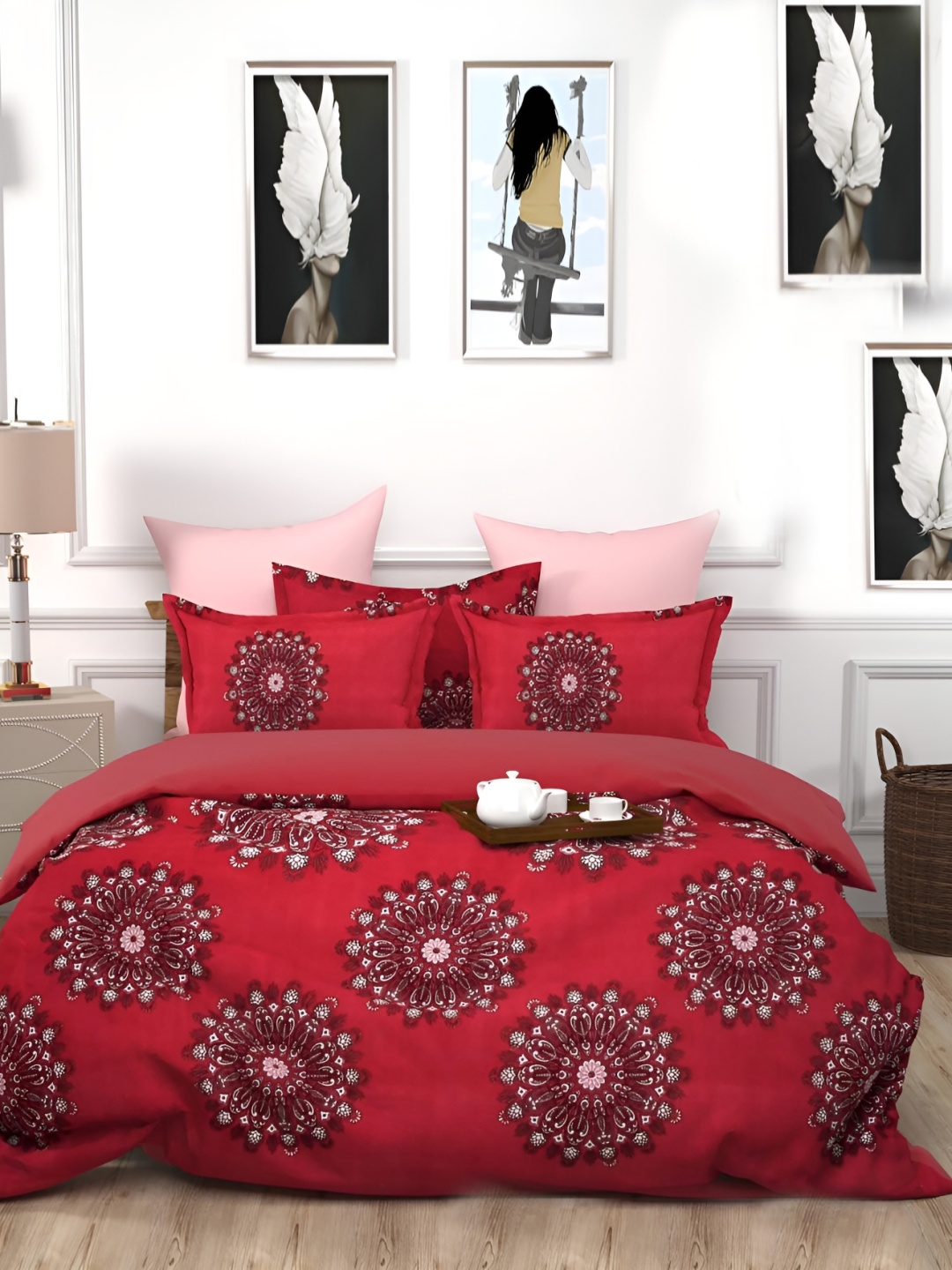 

Yes Cart Home Red Maroon Floral 300 TC King Bedsheet with 2 Pillow Covers