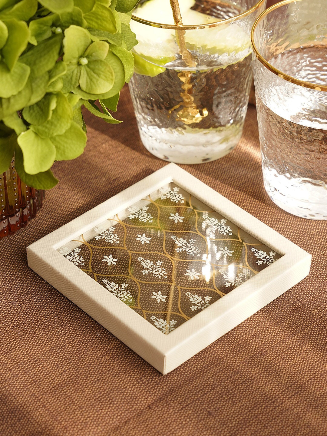 

Pure Home and Living Cream-Coloured 2 Pieces Printed Glass Faux Leather Coasters