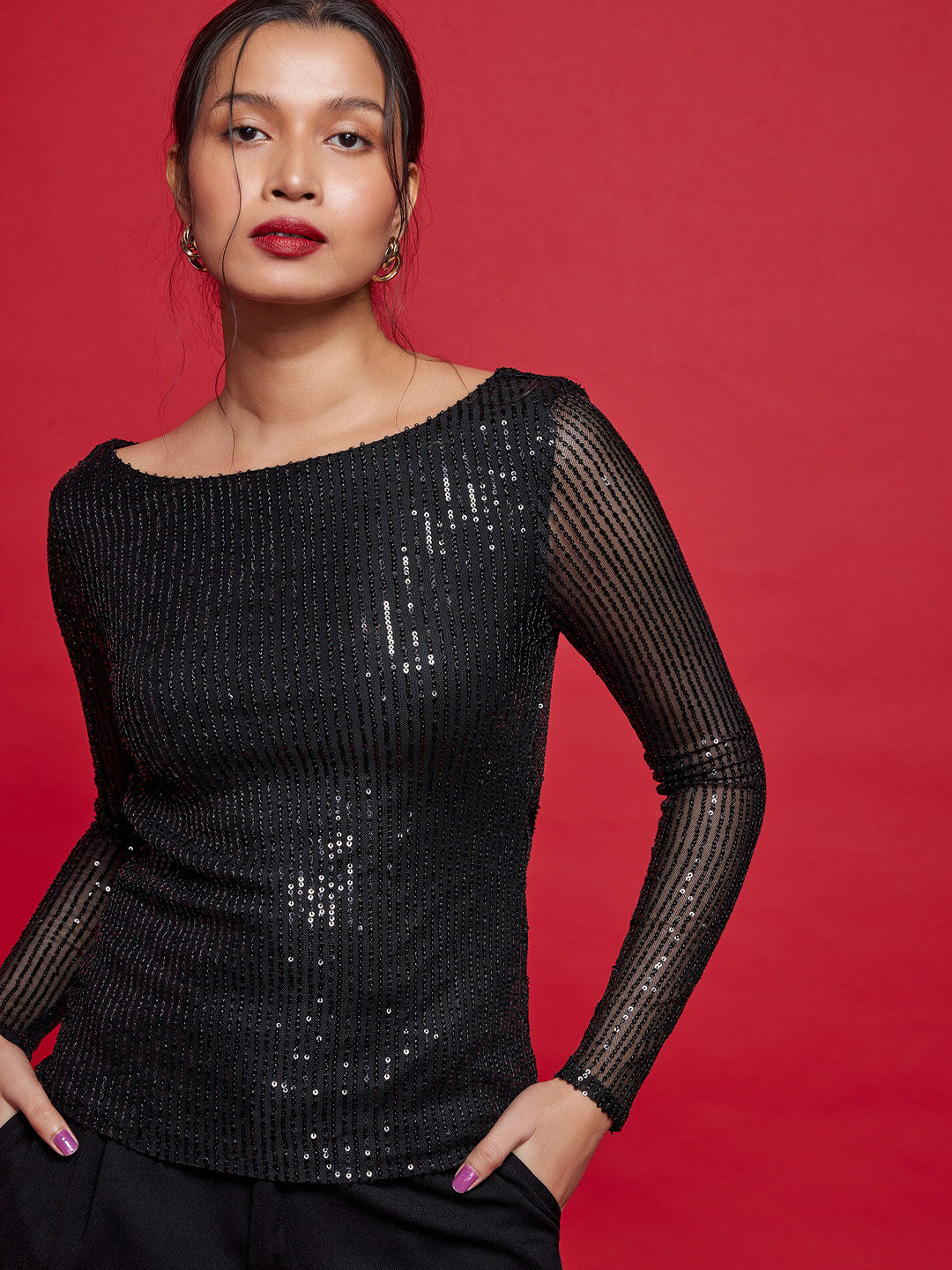 

The Label Life Black long Top