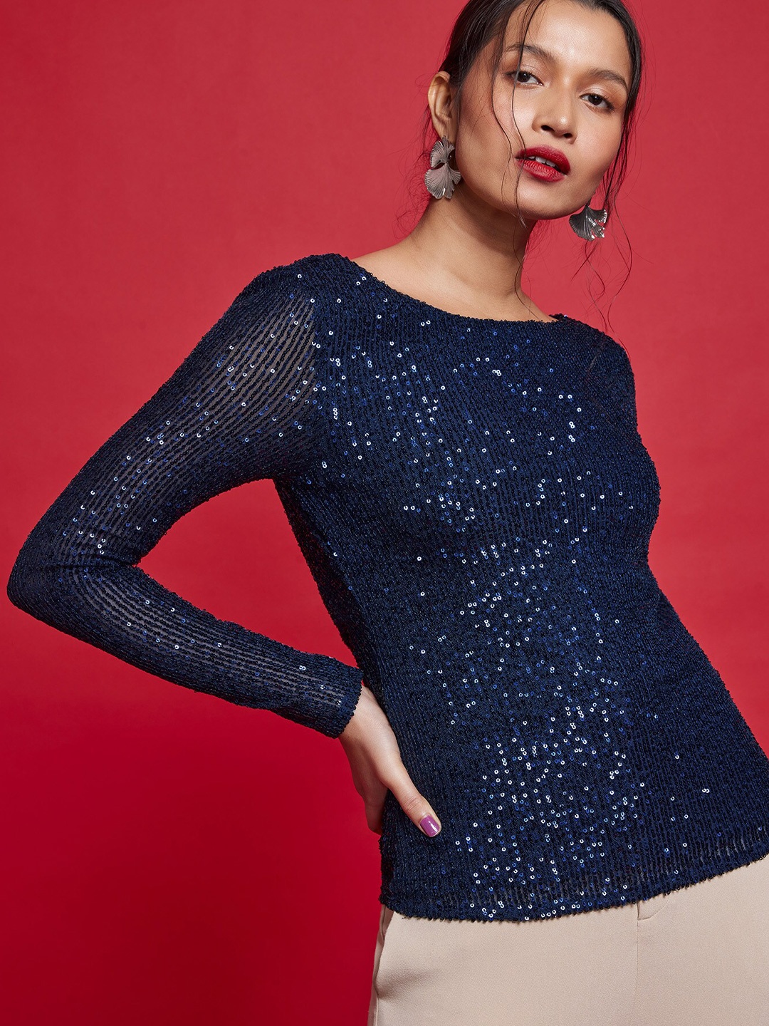 

The Label Life Navy Blue long Top