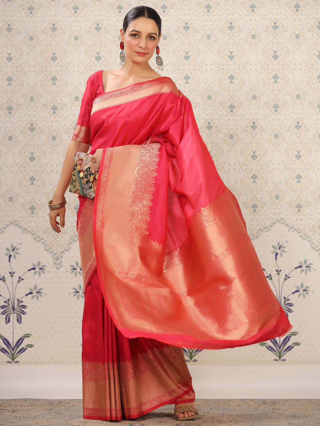 

Ode by House of Pataudi Ethnic Woven Design Zari Banarasi Saree, Pink