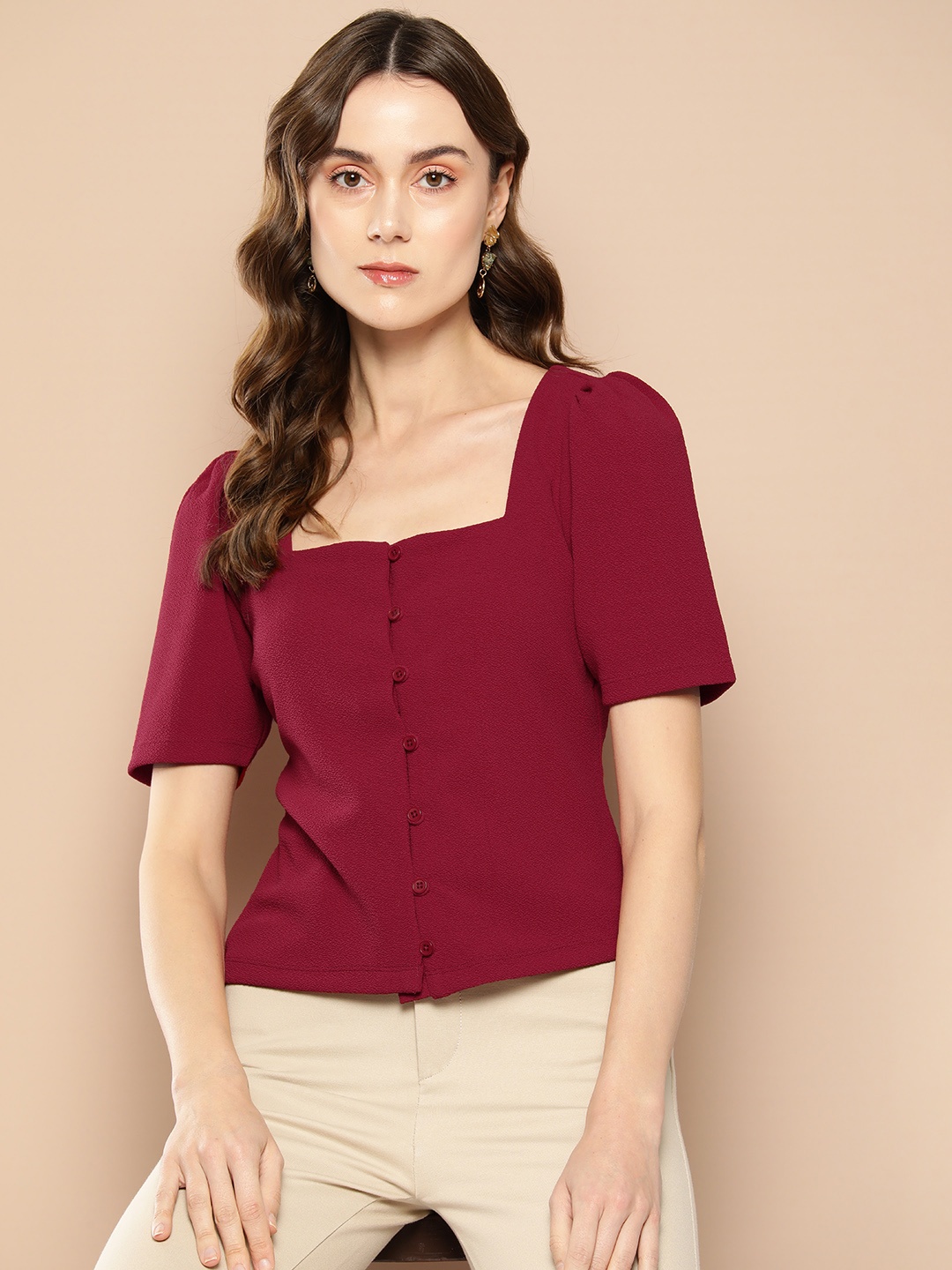 

INVICTUS Square Neck Puff Sleeves Top, Red