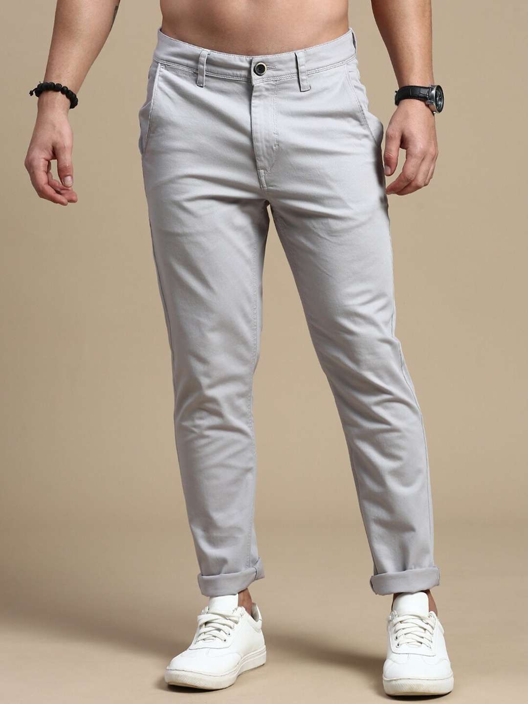 

The Roadster Lifestyle Co. Men Grey Relaxed Slim-Fit Mid-Rise Chinos