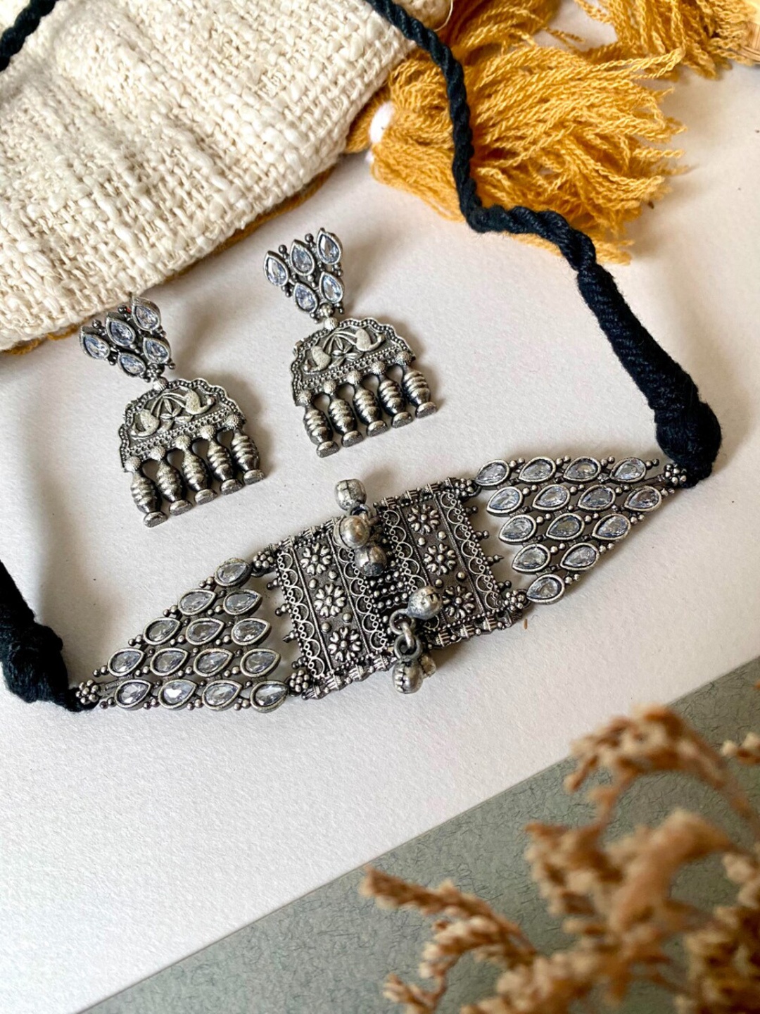 

Pihtara Jewels Oxidised Silver-Plated Stone Studded Jewellery Set