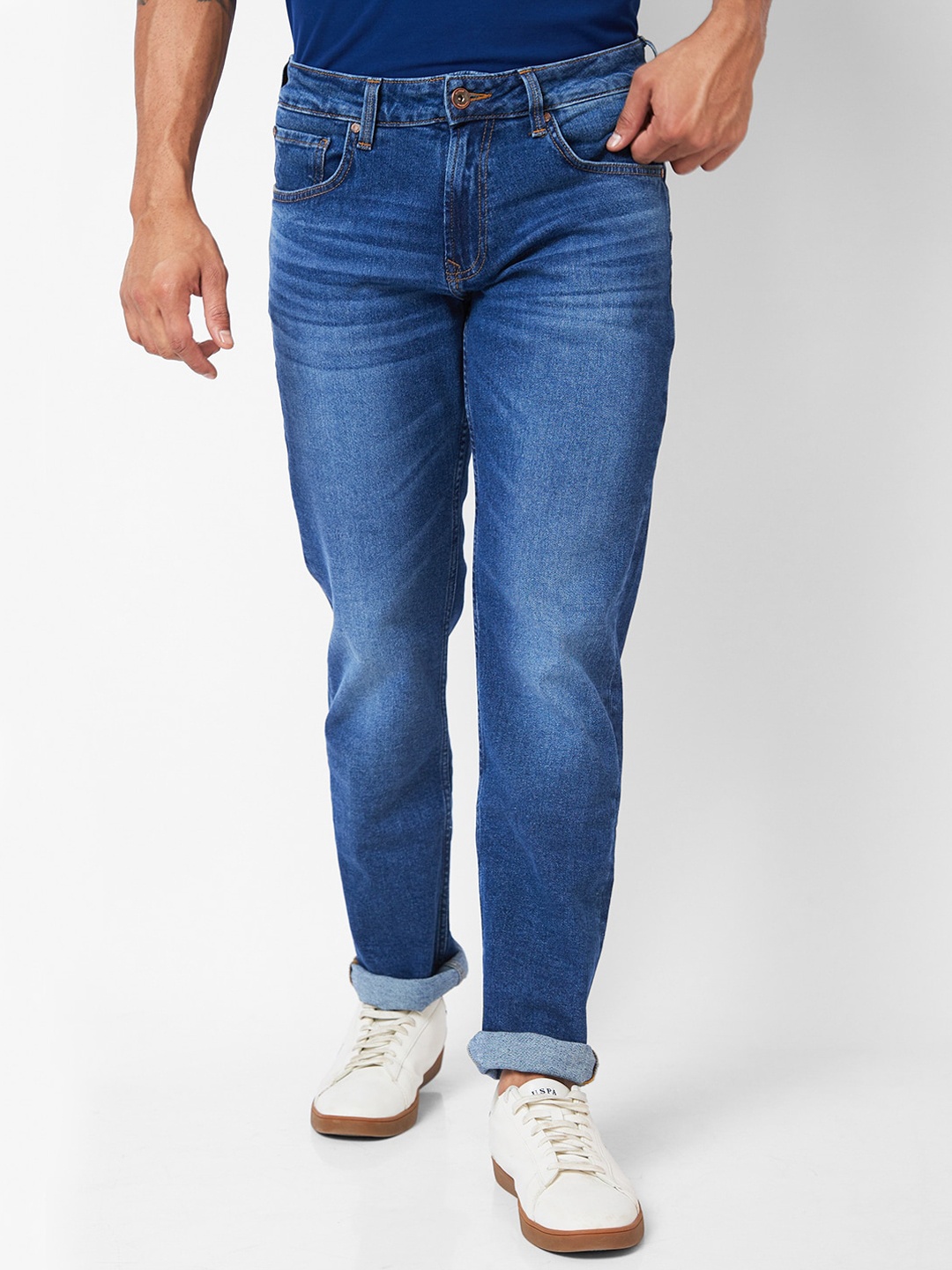 

SPYKAR Men Mid-Rise Comfort Relaxed Fit Light Fade Stretchable Cotton Jeans, Blue
