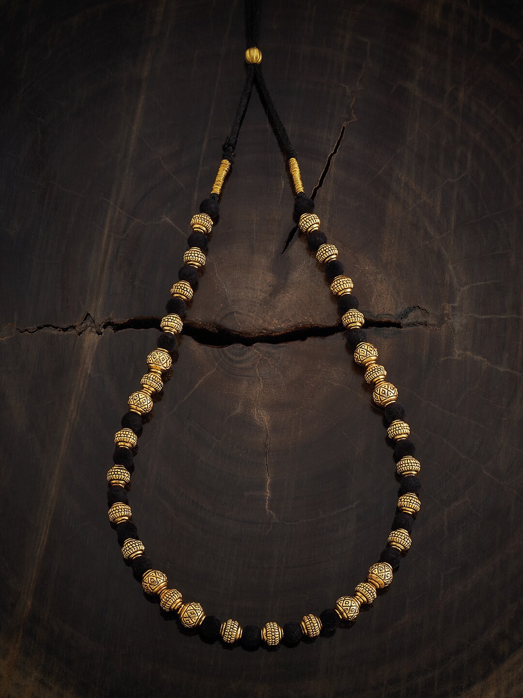 

Kushal's Fashion Jewellery Black Silver Gold-Plated Temple Chain