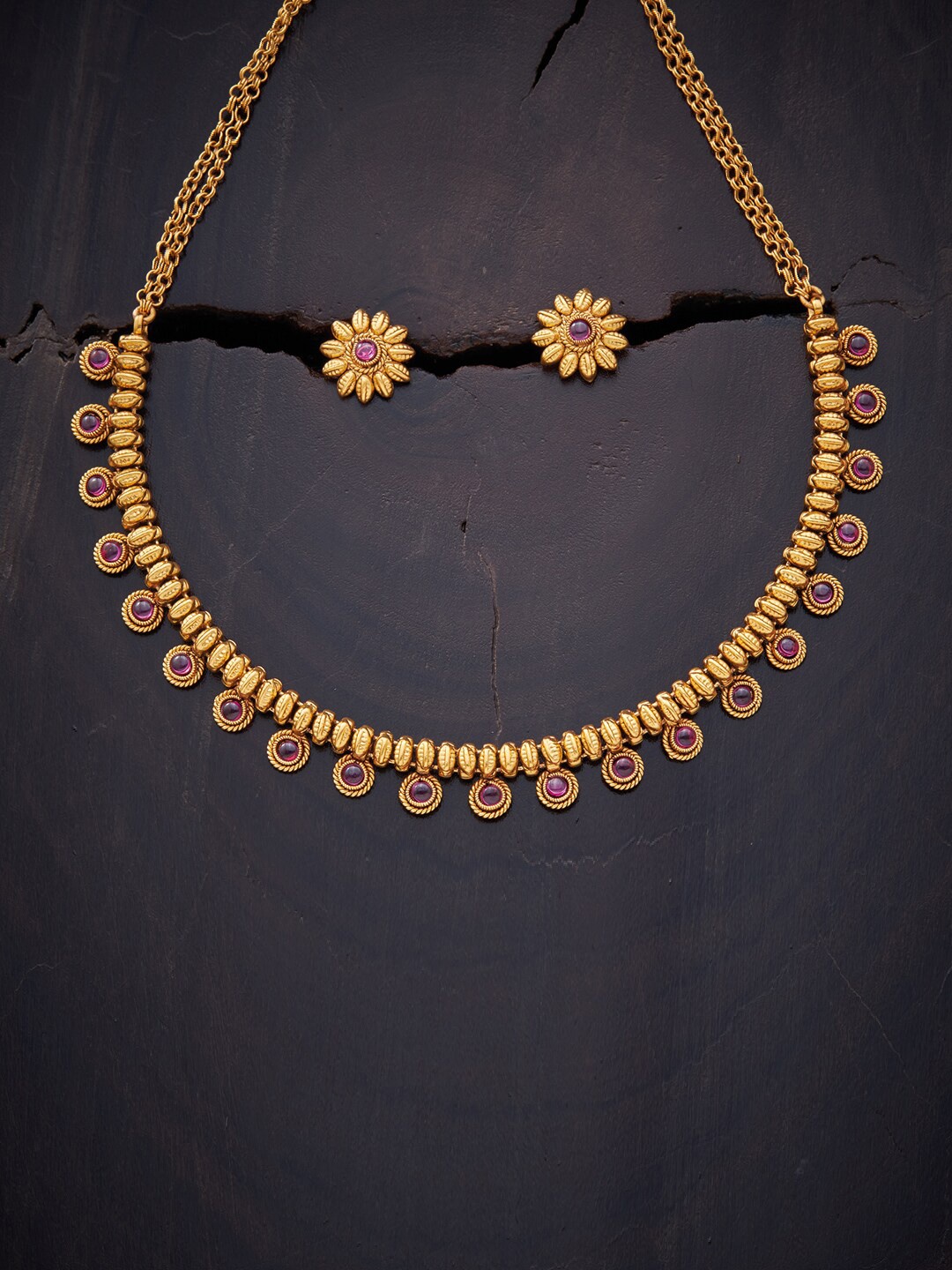 

Kushal's Fashion Jewellery Gold-Plated Stone-Studded Jewellery Set