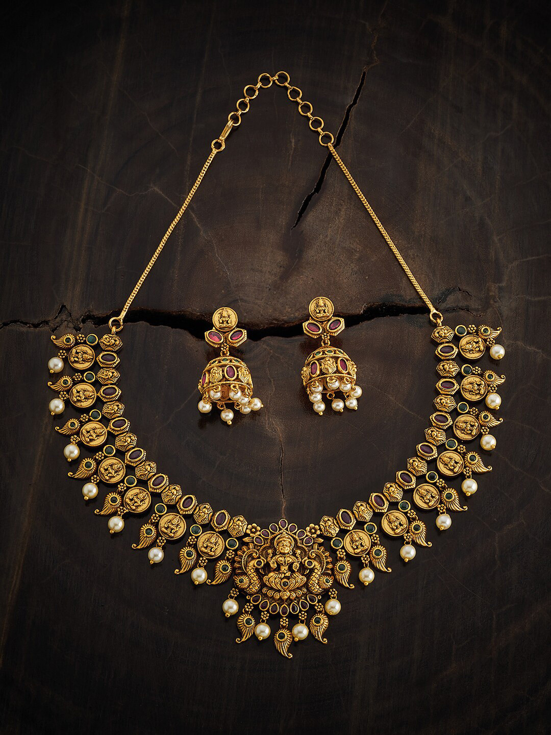 

Kushal's Fashion Jewellery Gold Plated Stones Studded & Beaded Jewellery Set