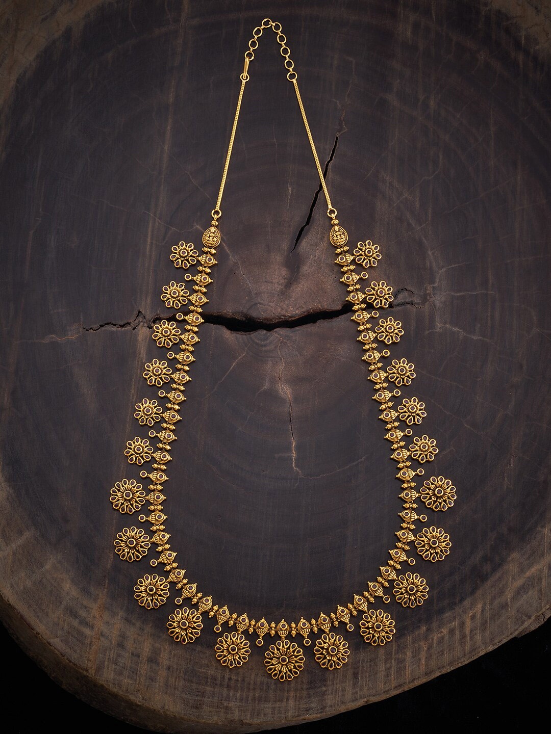 

Kushal's Fashion Jewellery Gold Plated Stone Studded Necklace
