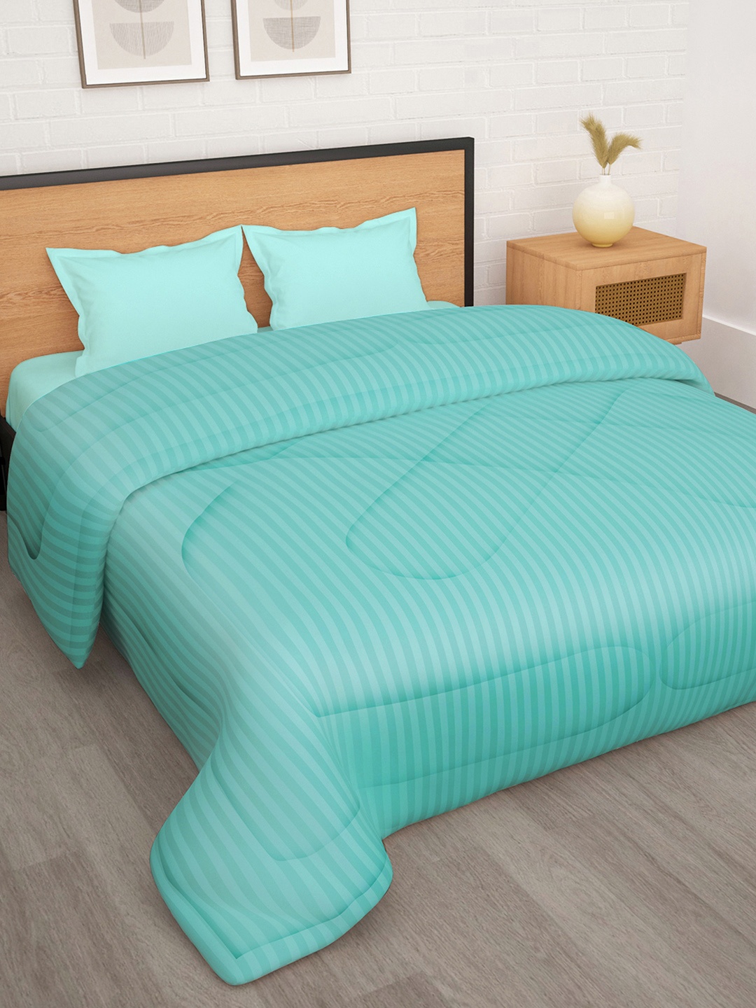 

Story@home Blue Striped 180 GSM Reversible Ac Room Double Bed Comforter