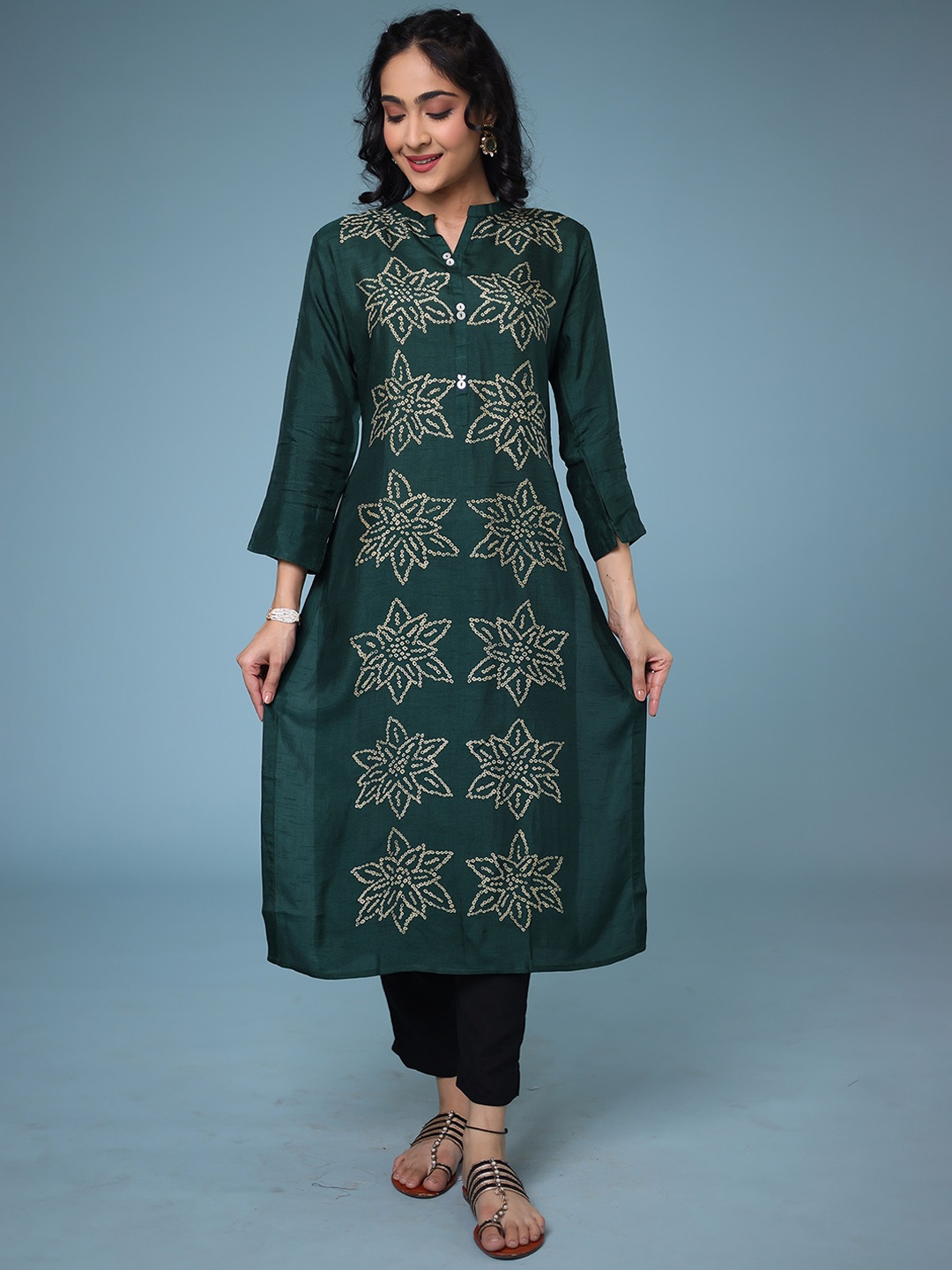 

ZARI Bandhani Printed Mandarin Collar Cotton Silk Kurta, Green