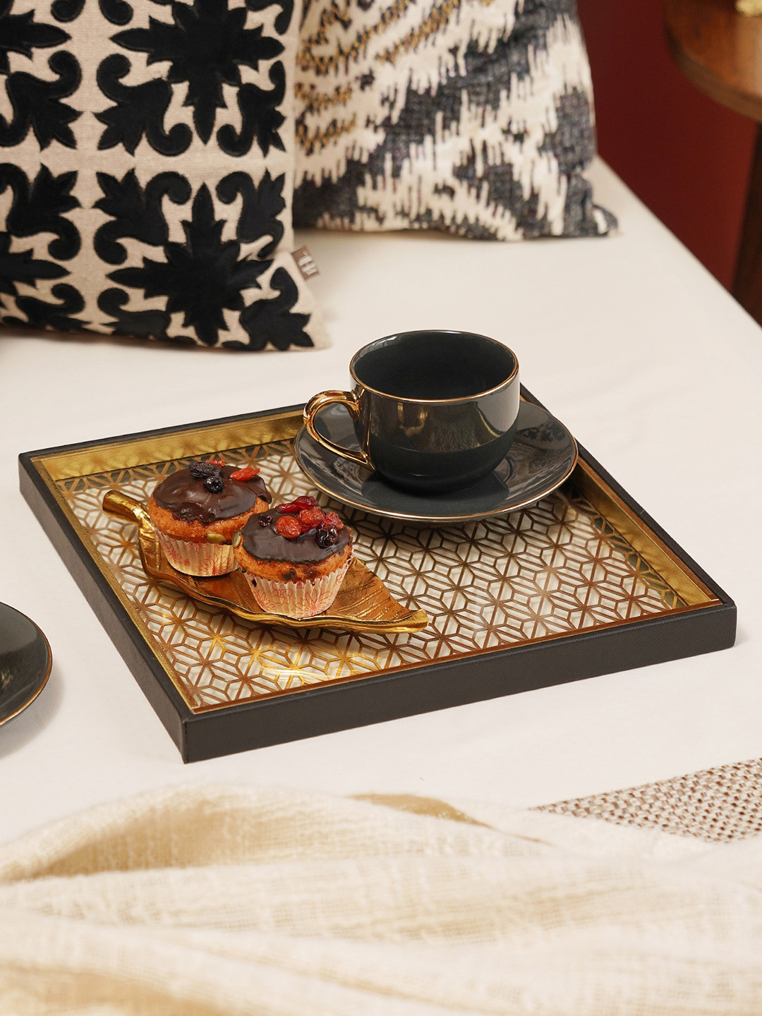 

Pure Home and Living Black & Gold Toned Printed Glass Faux Leather Platter