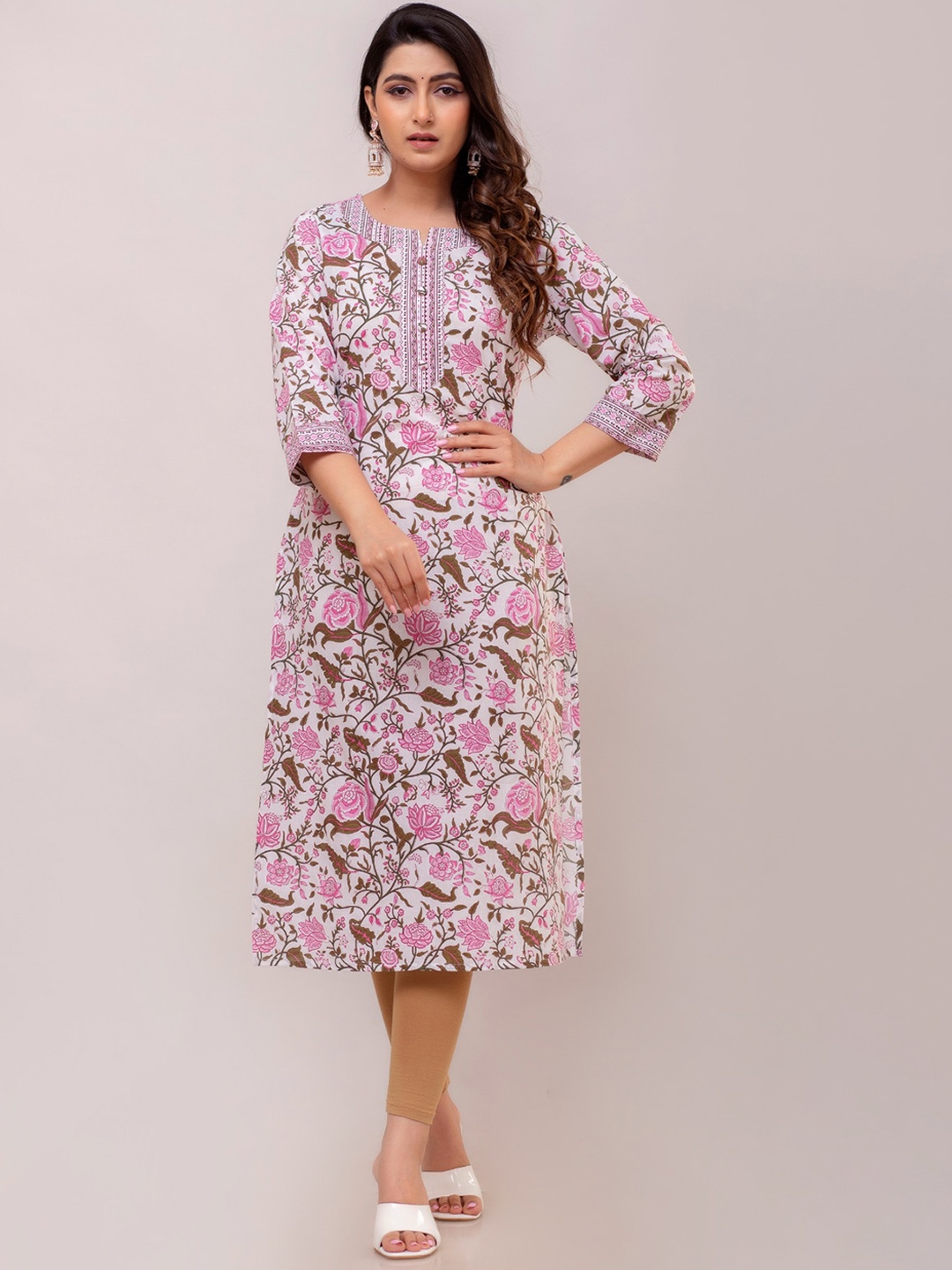 

FrionKandy Floral Printed Cotton Straight Kurta, Pink