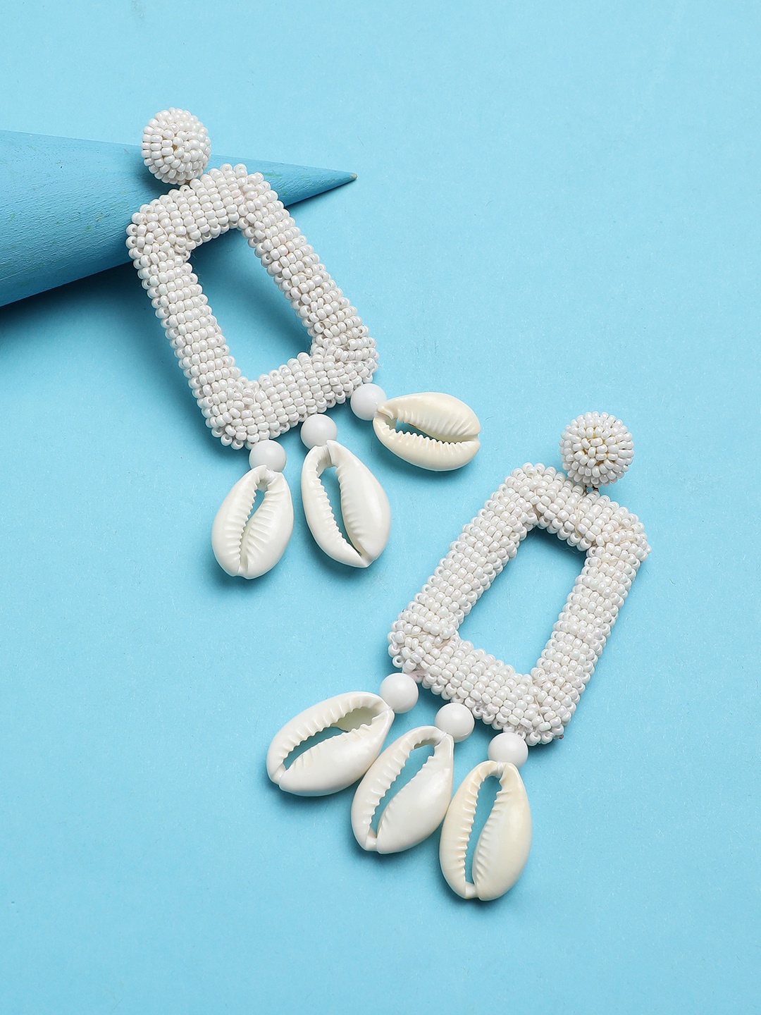

Sangria Gold-Plated Geometric Shaped Beaded Drop Earrings