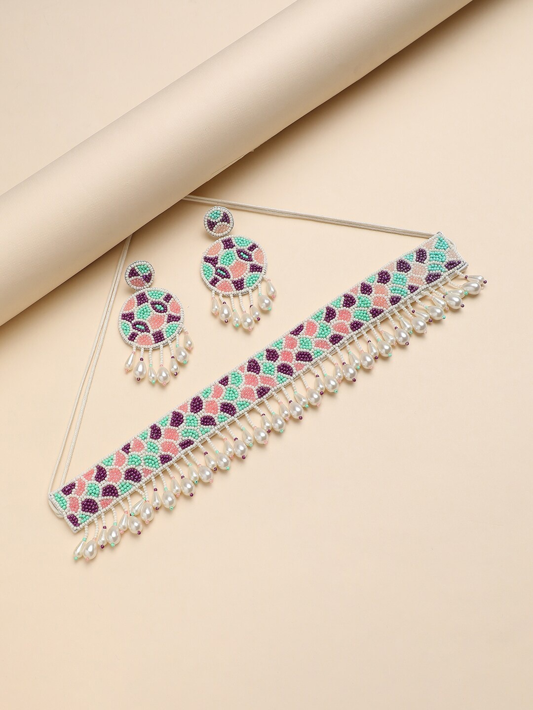 

Sangria Silver-Toned Beaded Jewellery Set