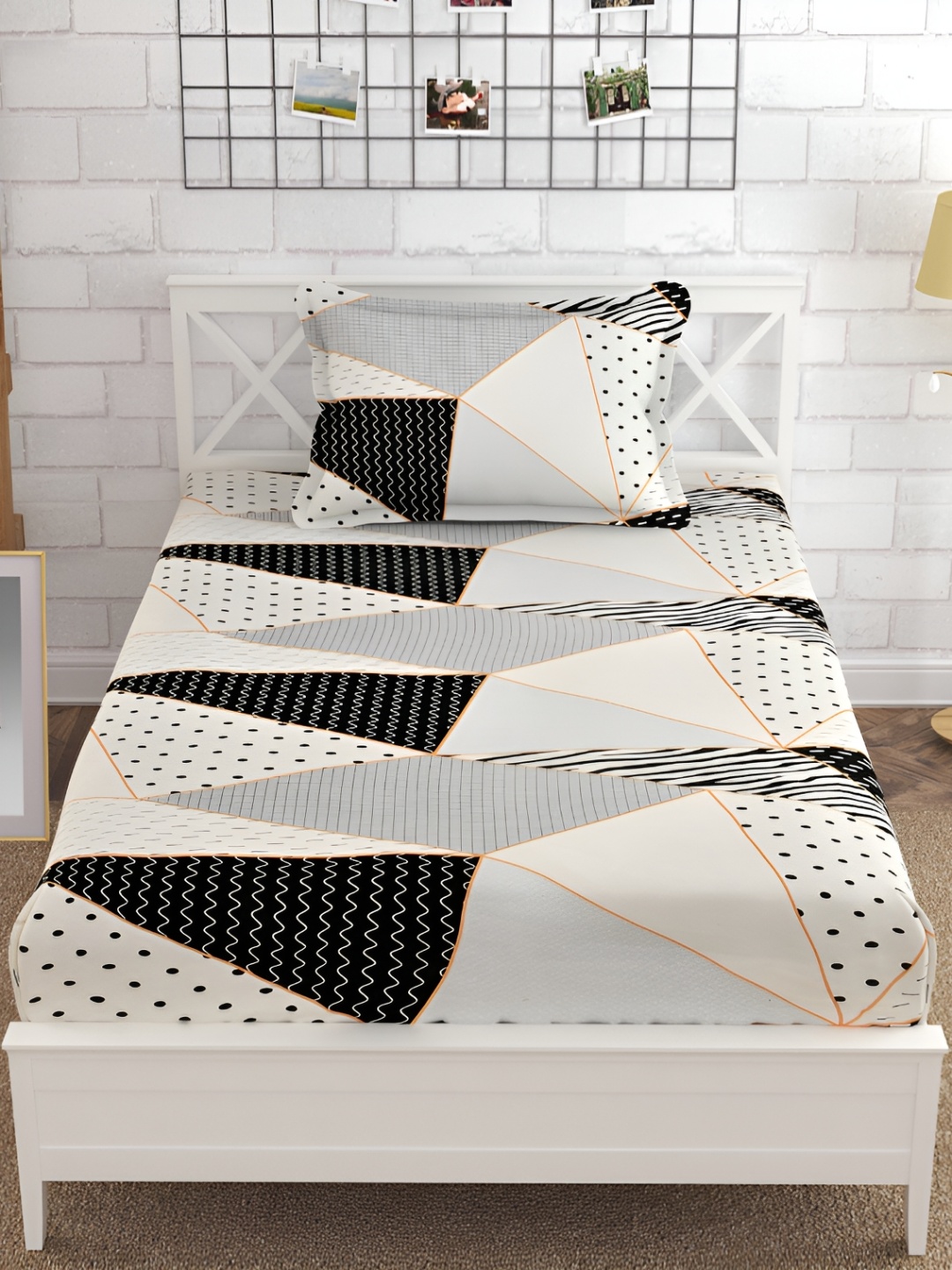 

Furnistitchs White & Black Geometric 300 TC Fitted Single Bedsheet with 2 Pillow Covers