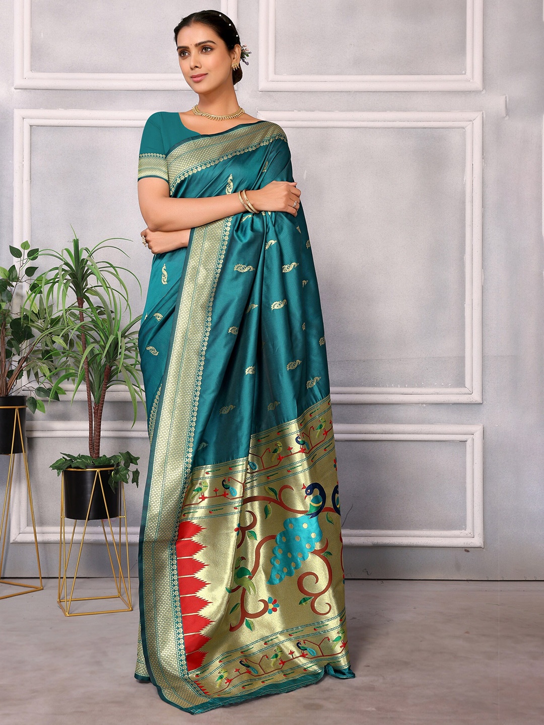 

DIVASTRI Ethnic Woven Design Zari Designer Paithani Saree, Teal