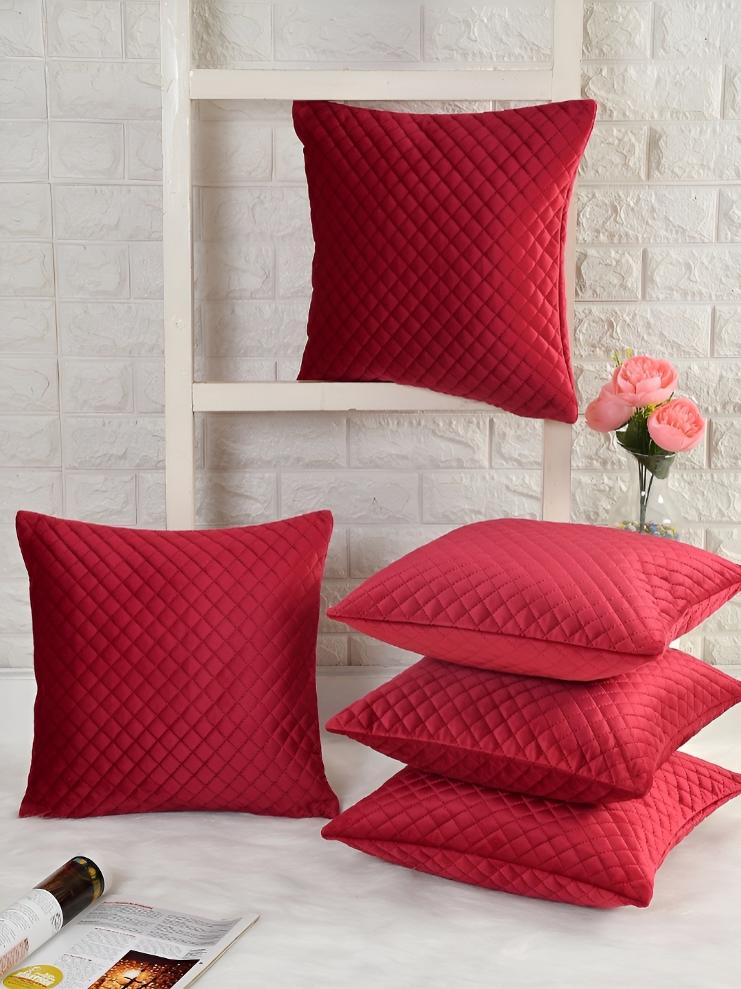 

HOMADORN Maroon 3 Pieces Checked Velvet Square Cushion Covers