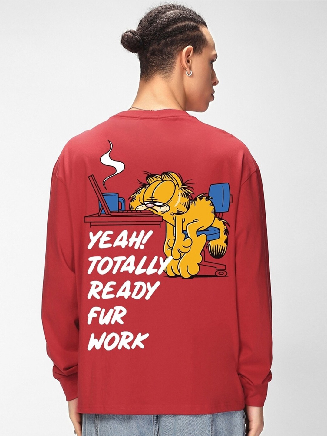

Bewakoof Official Garfield Merchandise Men Lazy Garfield Graphic Printed Oversized T-shirt, Red