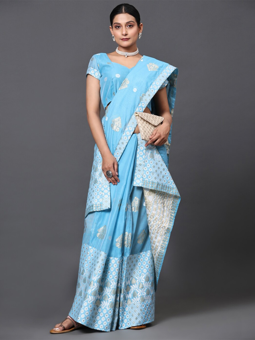 

GoStyle Blue Embellished Zari Banarasi Saree