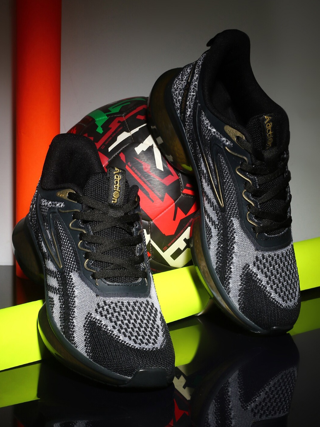 

Action Men NITRO Lightweight Mesh Running Shoes, Black