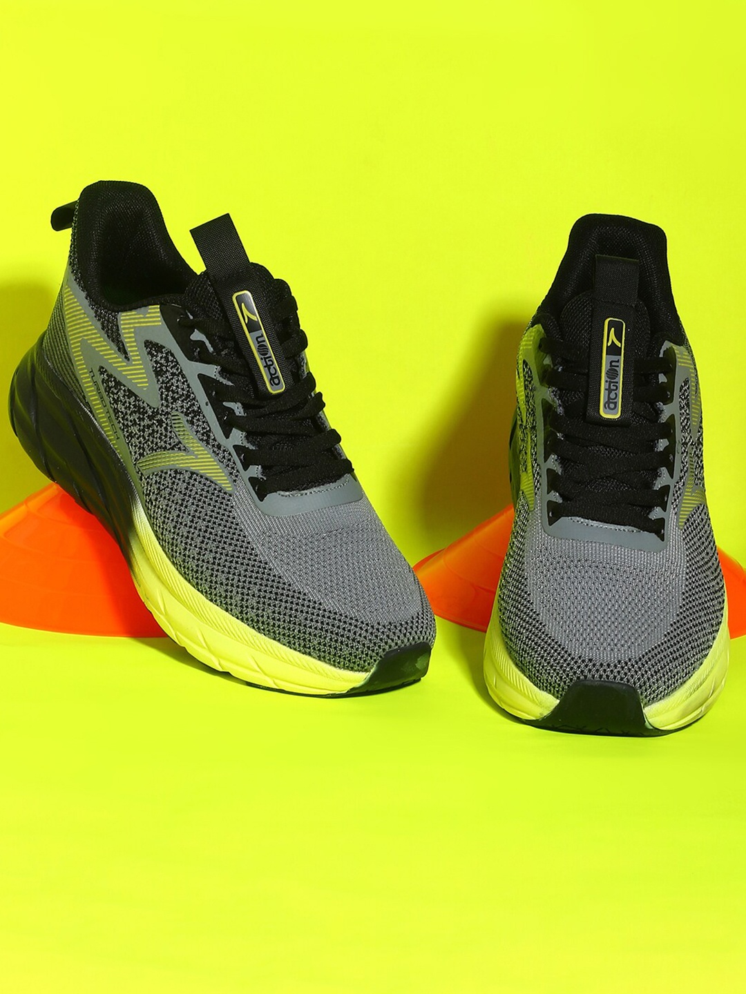 

Action Men NITRO Lightweight Mesh Running Shoes, Grey