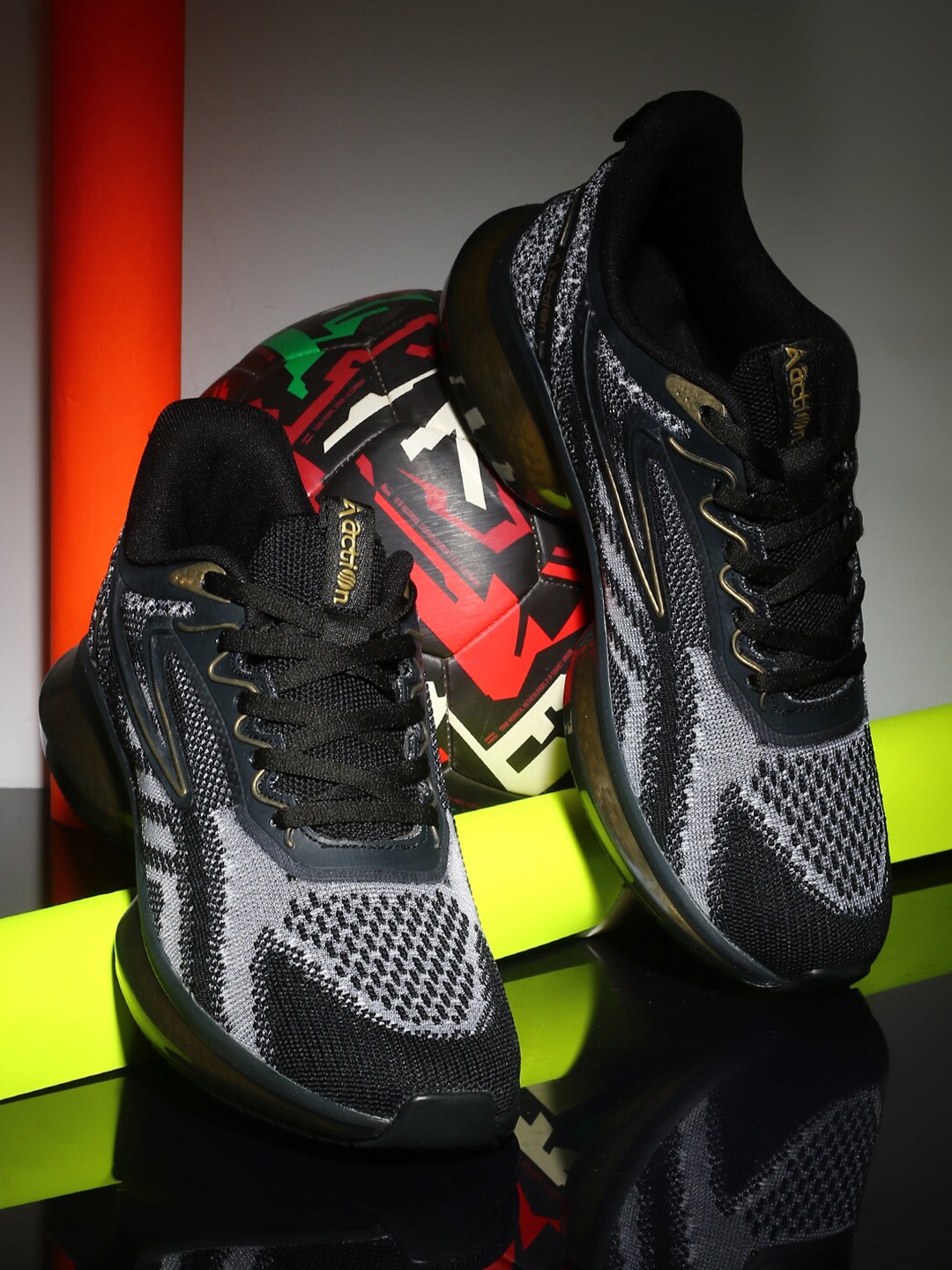 

Action Men BULLET Lightweight Mesh Running Shoes, Black
