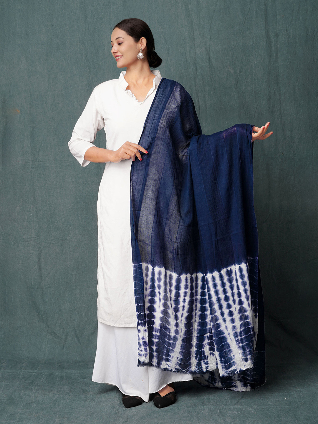 

Unnati Silks Tie and Dye Printed Pure Cotton Shibori Dupatta, Navy blue