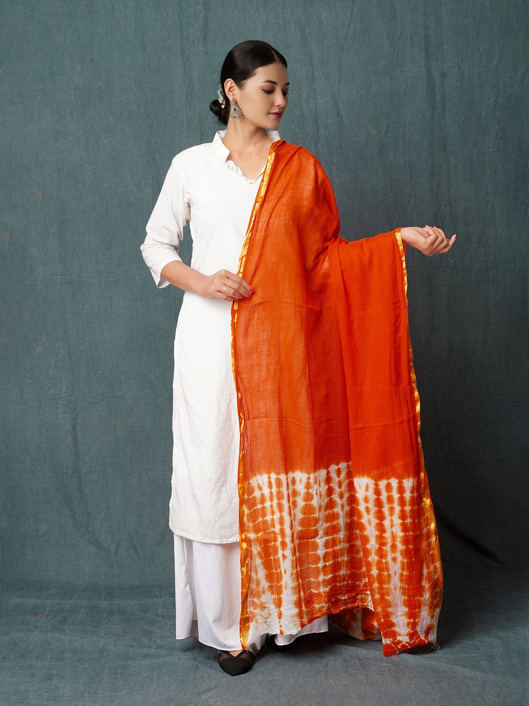 

Unnati Silks Tie & Dyed Pure Cotton Shibori Dupatta, Orange