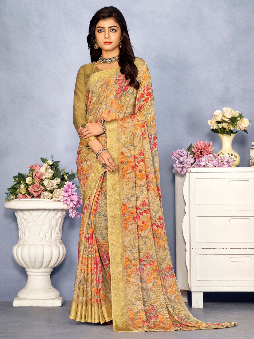 

Mitera Floral Printed Pure Chiffon Bagru Saree, Camel brown