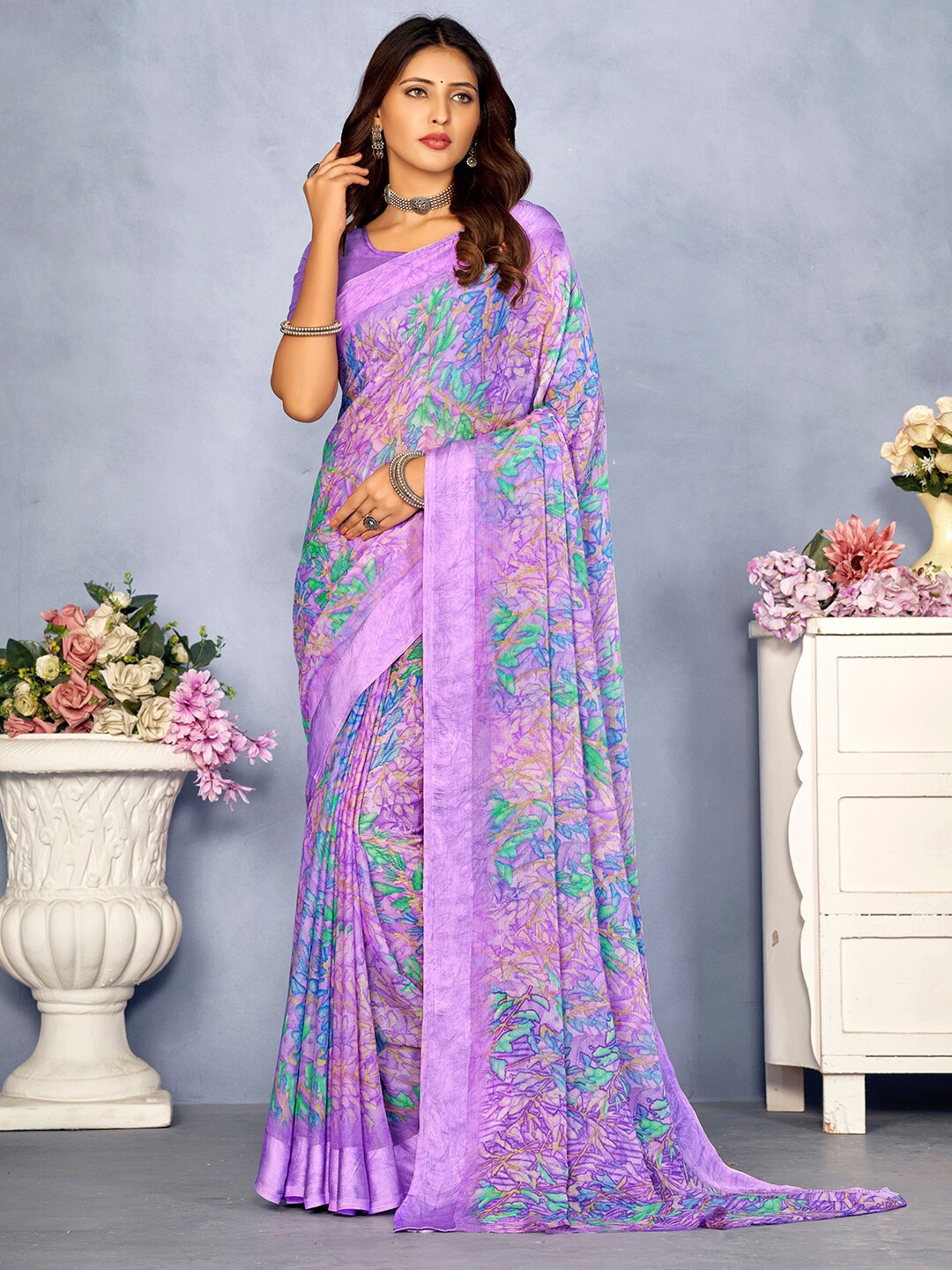 

Mitera Floral Printed Poly Chiffon Bagru Saree, Lavender