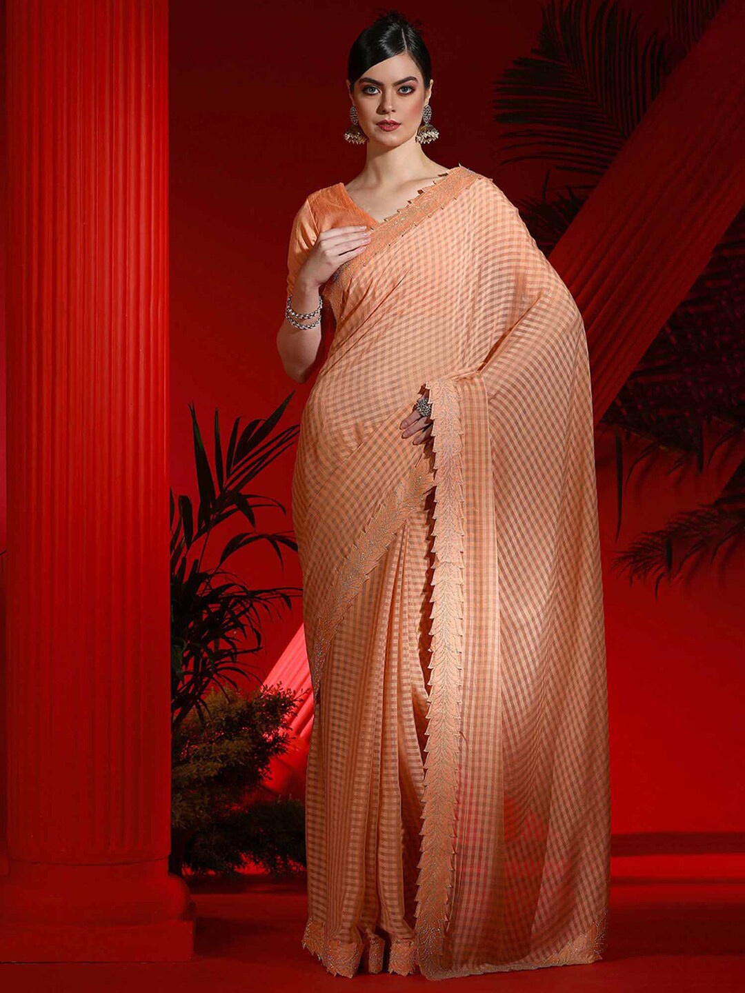 

Mitera Checked Poly Georgette Saree, Peach