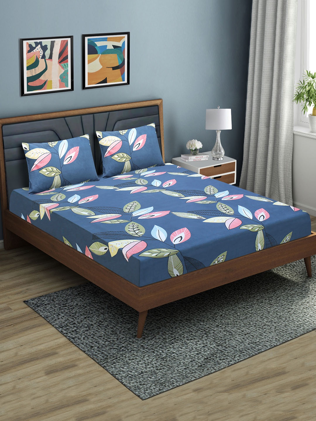 

Aura Floral Printed 144 TC Fitted Queen Bedsheet with 2 Pillow Covers, Blue