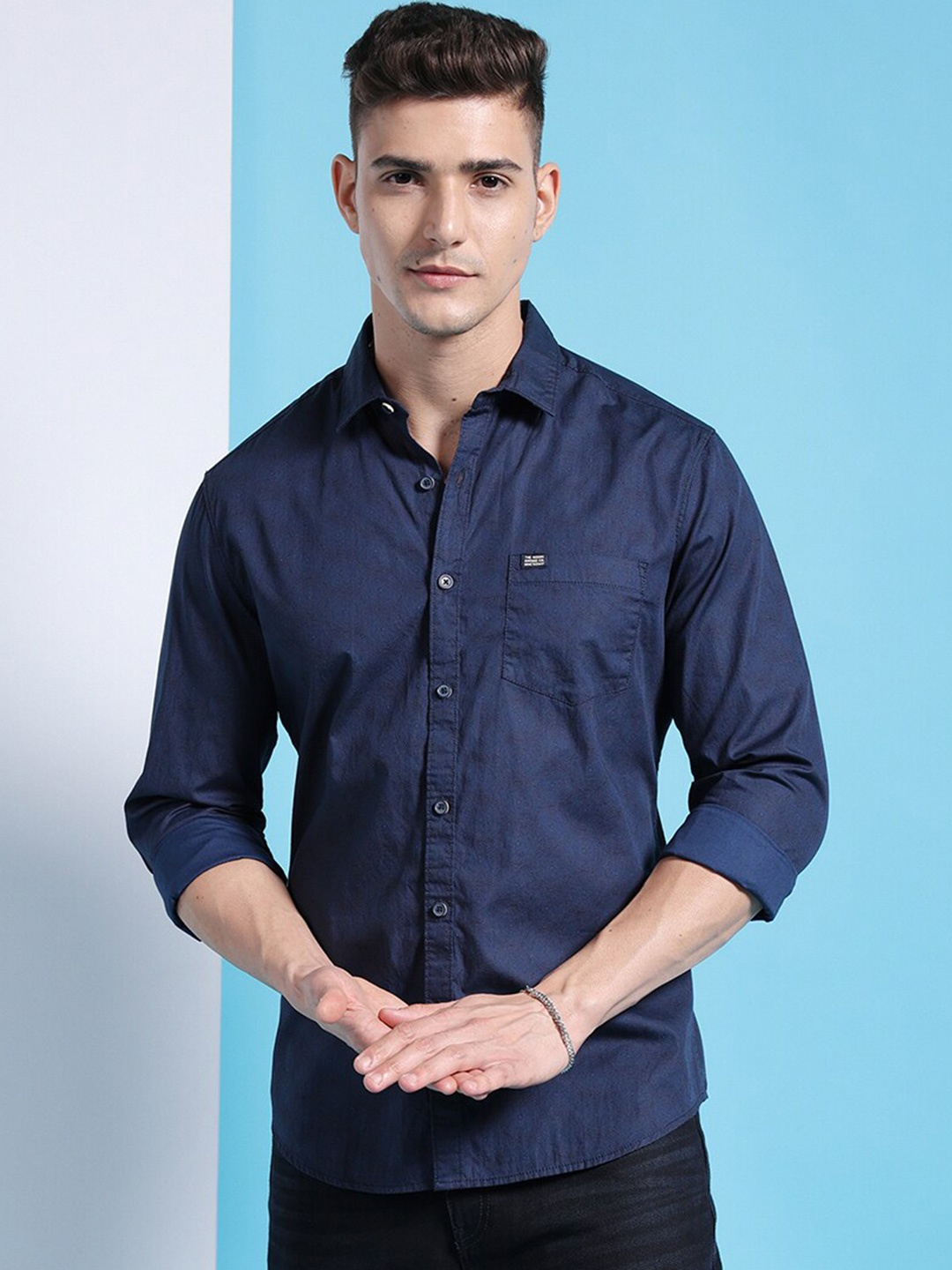 

The Indian Garage Co Spread Collar Slim Fit Abstract Printed Casual Pure Cotton Shirt, Navy blue