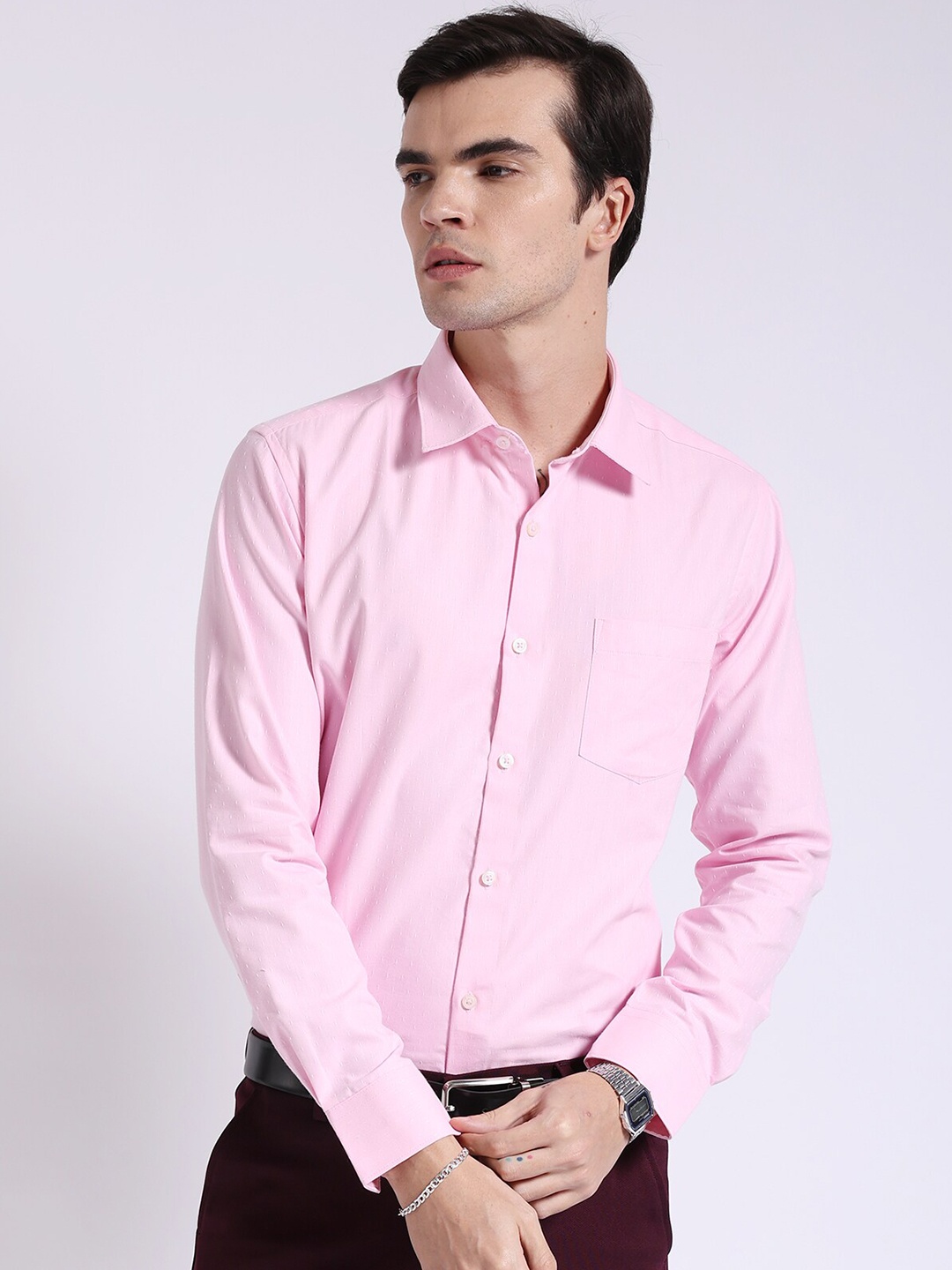 

The Indian Garage Co. X Luxe Spread Collar Slim Fit Textured Formal Shirt, Pink