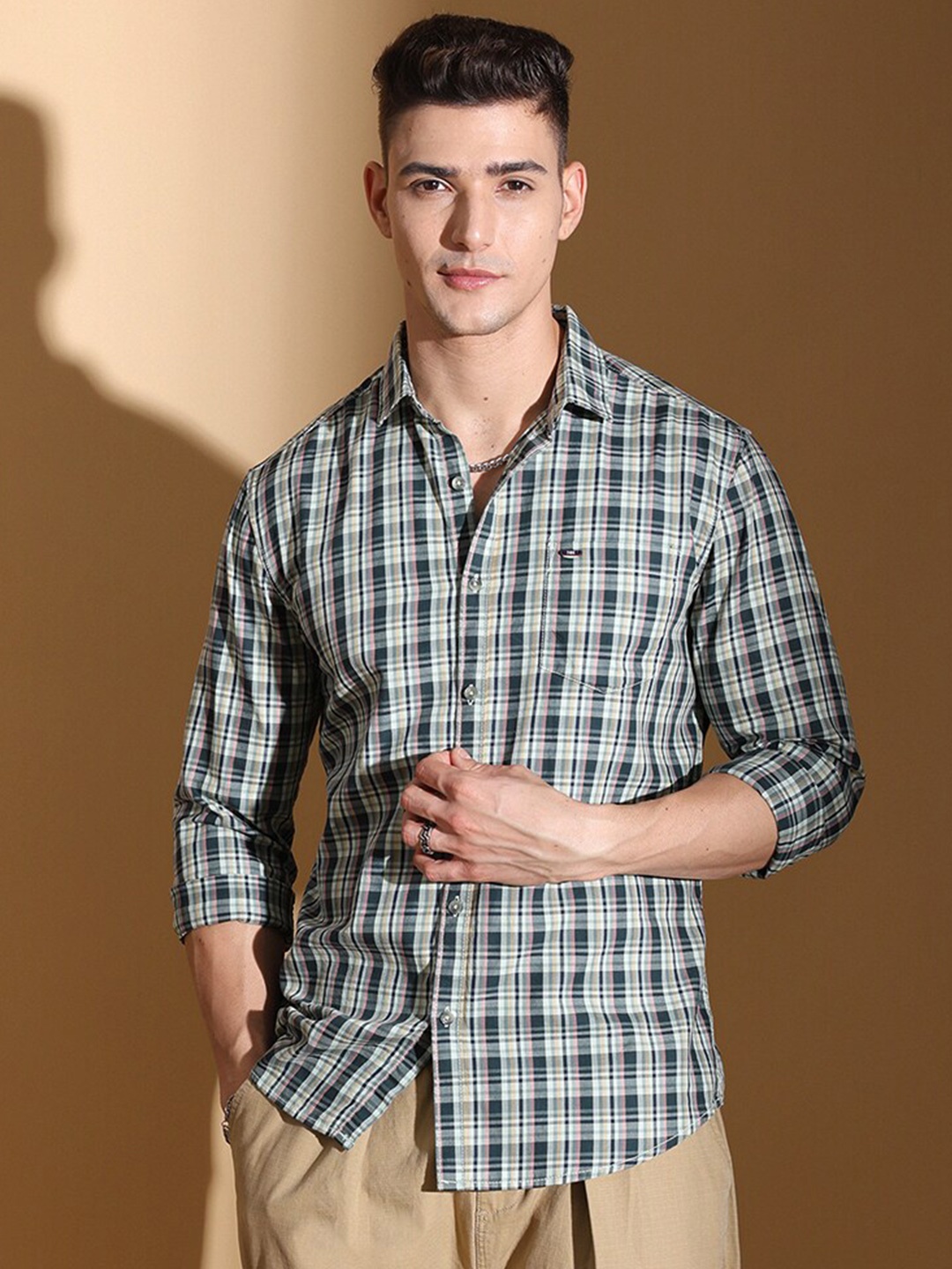 

The Indian Garage Co Slim Fit Tartan Checked Twill Pure Cotton Casual Shirt, Green