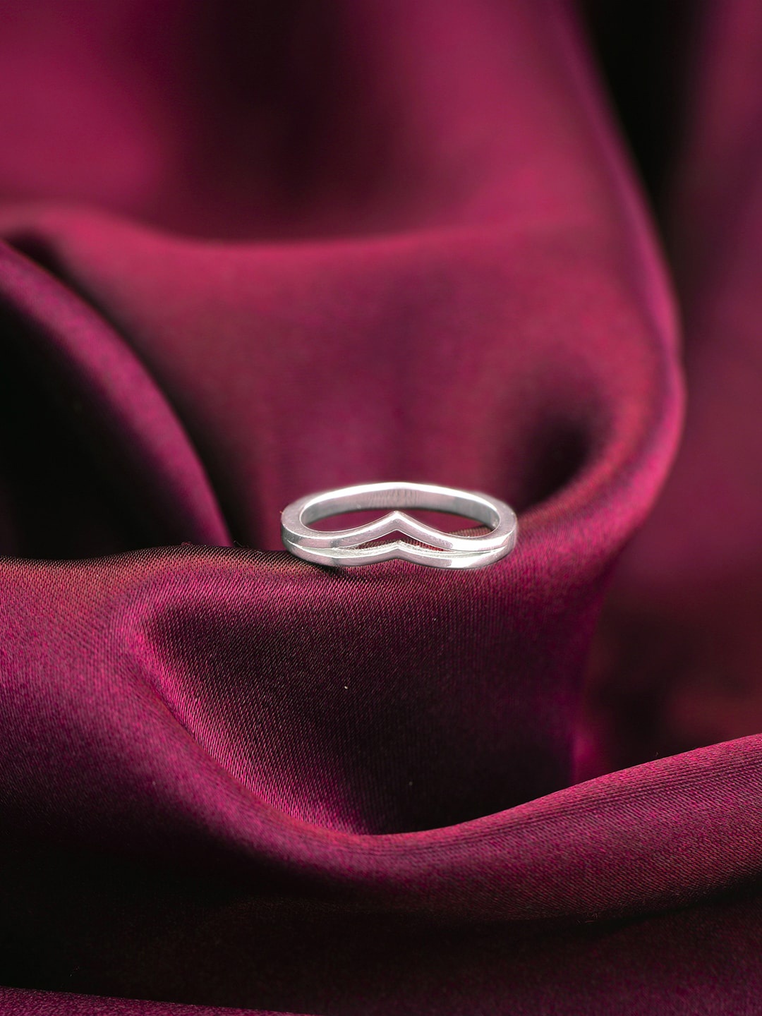 

GIVA 925 Sterling Silver Rhodium Plated Finger Ring