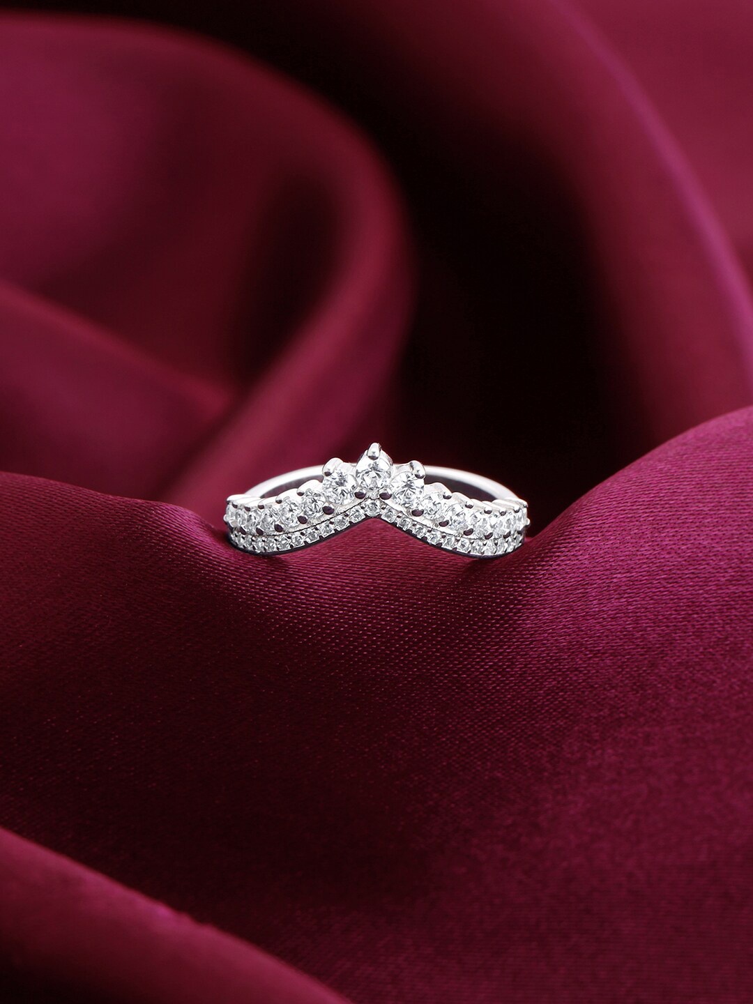 

GIVA 925 Sterling Silver Rhodium Plated CZ-Studded Finger Ring