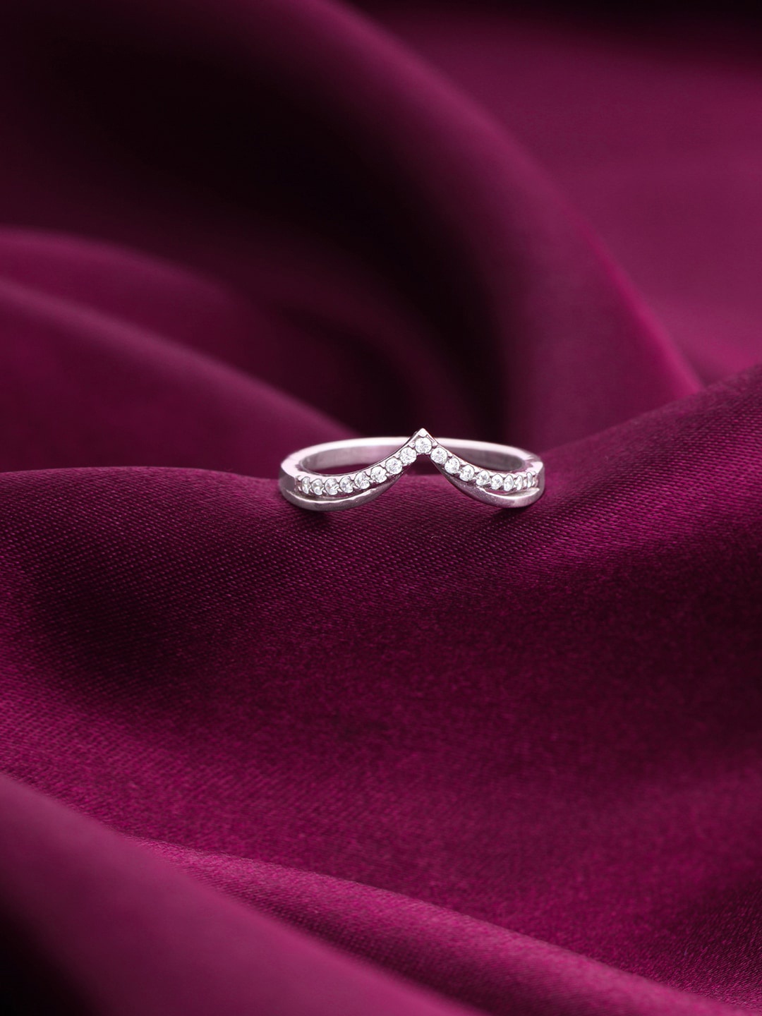 

GIVA 925 Sterling Silver Rhodium Plated CZ-Studded Finger Ring