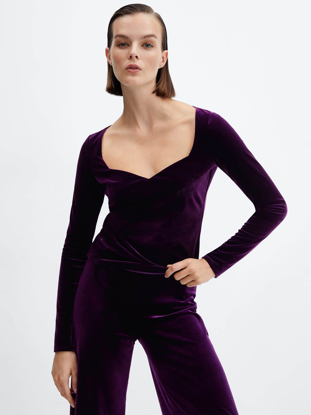 

MANGO Sweetheart Neck Velvet Top, Purple