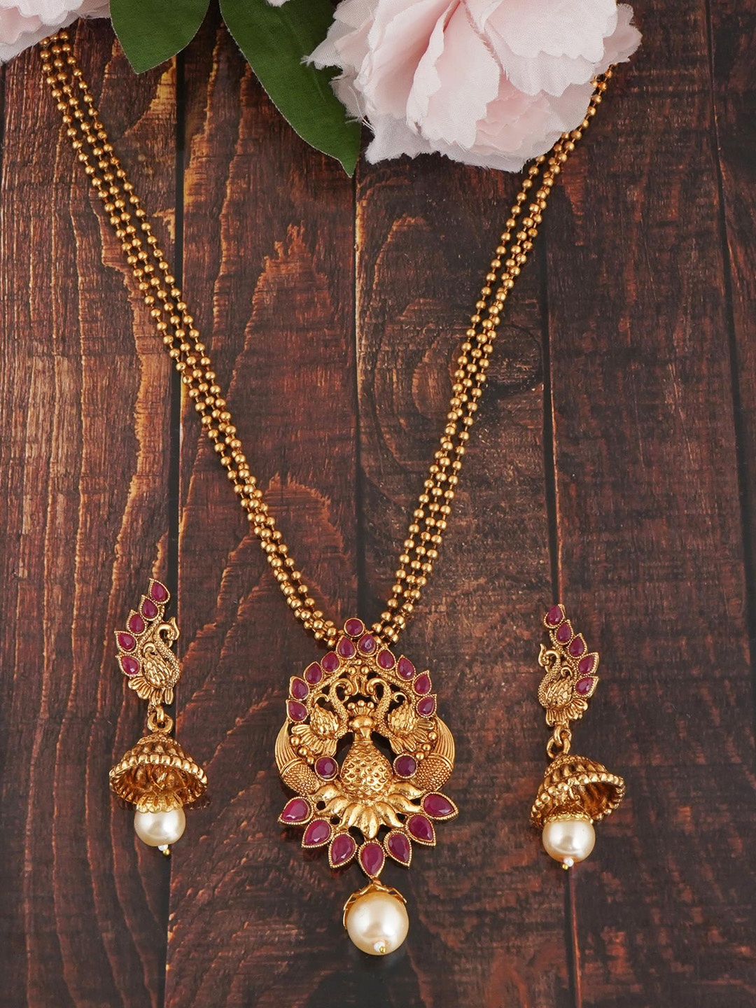 

MANSIYAORANGE Gold-Plated Stone-Studded & Beaded Necklace And Earrings