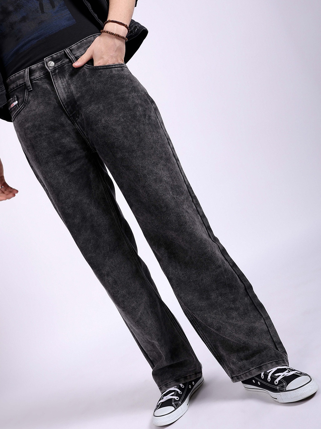 

The Indian Garage Co Men Mid-Rise Loose Baggy Fit Stretchable Jeans, Black