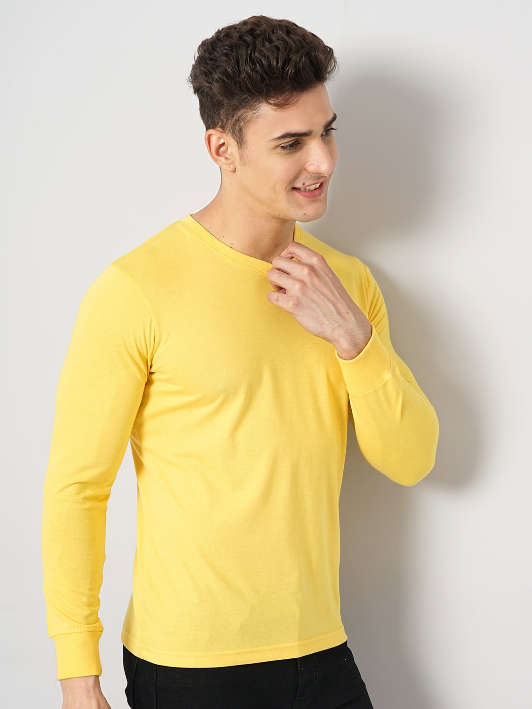 

The Indian Garage Co V-Neck Casual T-shirt, Yellow