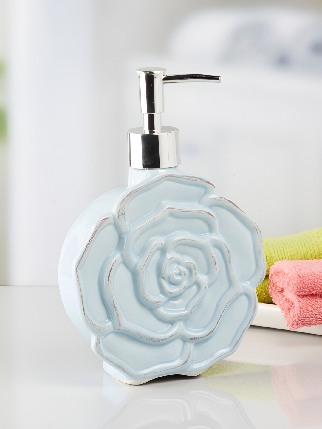 

Kookee Blue Geometric Ceramic Soap Dispenser